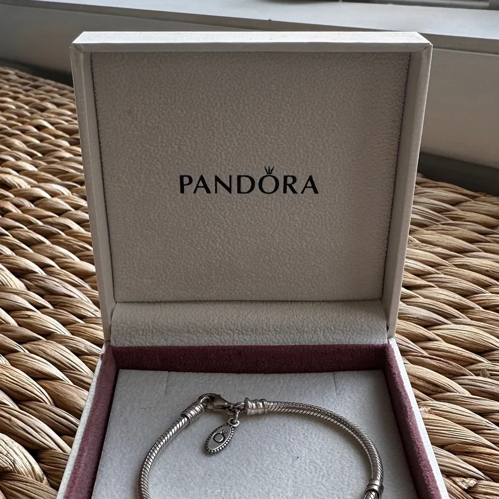 Pandora Bracelet - Picture 3 of 6